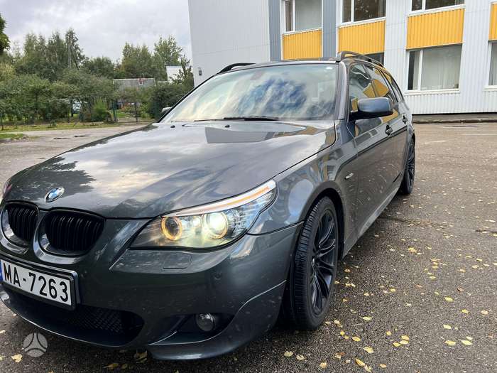BMW 530, 3.0 l., wagon