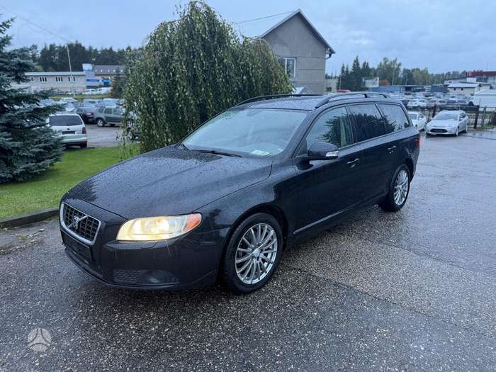 Volvo V70, 2.4 l., wagon