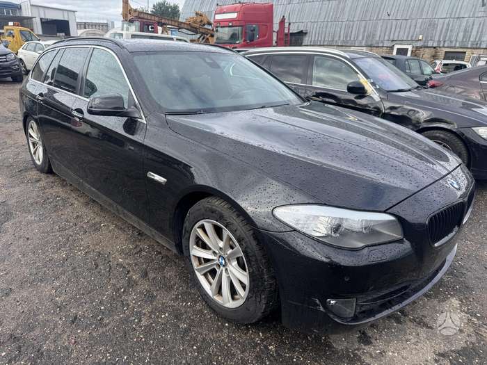 BMW 520, 2.0 l., universalas