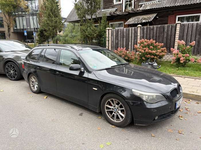 BMW 525, 2.5 l., wagon