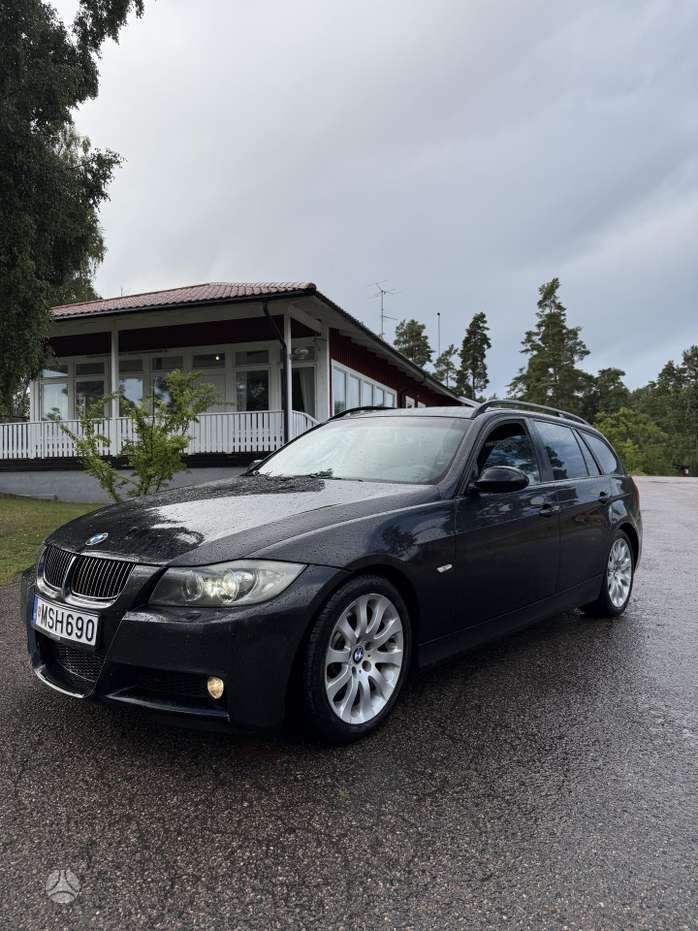 BMW 330, 3.0 l., wagon