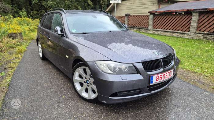 BMW 330, 3.0 l., wagon