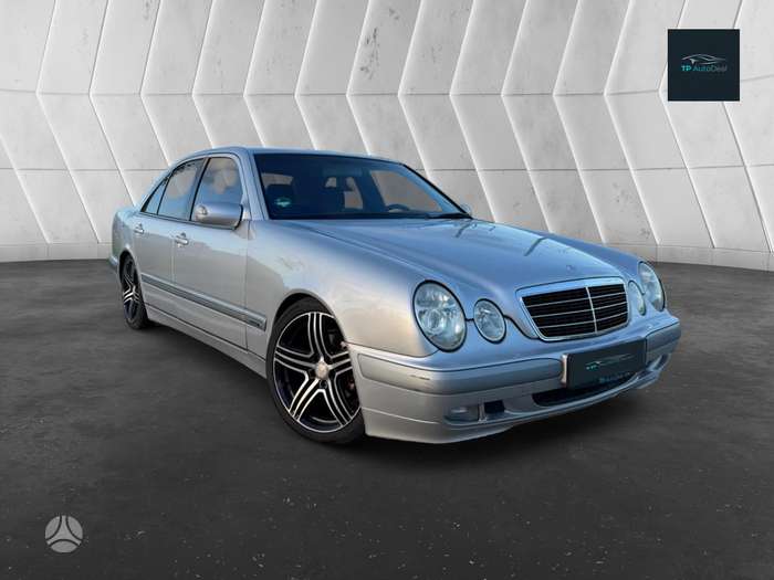 Mercedes-Benz E240, 2.4 l., Седан