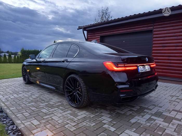 BMW 730, 3.0 l., Седан