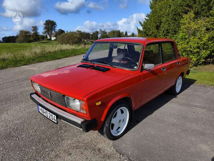 Lada 2105, 1.5 l., Седан