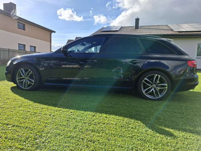 Audi A4, 2.0 l., Универсал