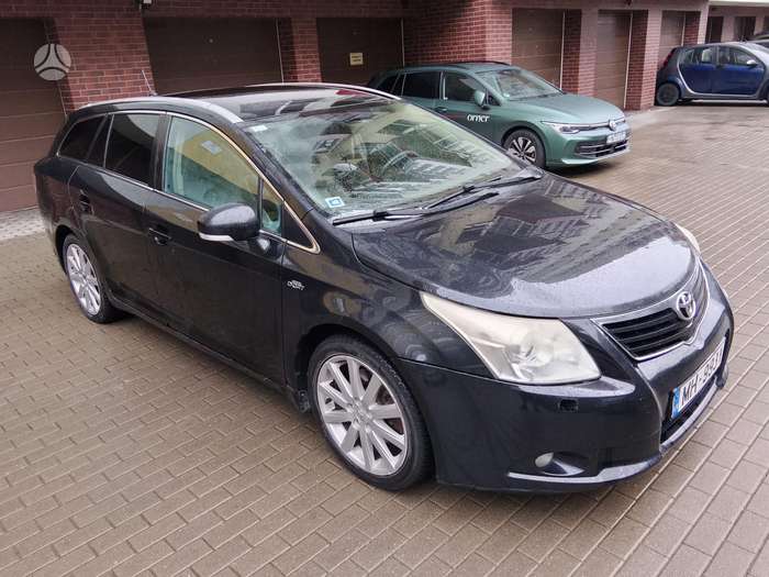 Toyota Avensis, 2.2 l., Универсал