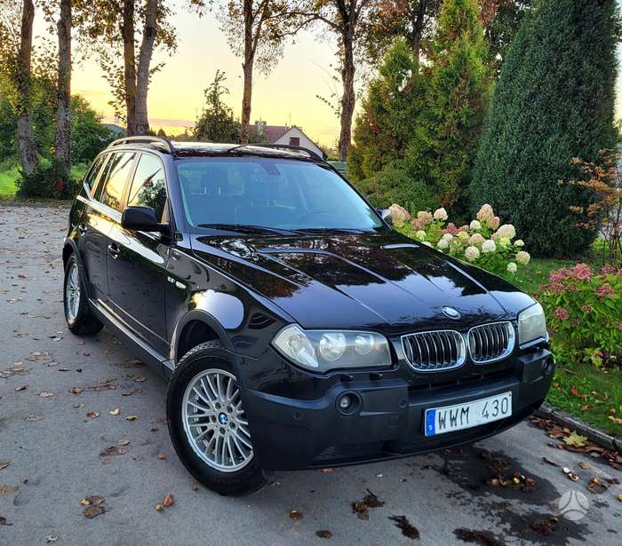 BMW X3, 2.5 l., off-road / crossover