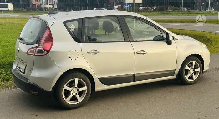 Renault Megane, 1.5 l., Минивэн