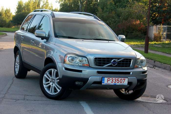 Volvo XC90, 3.2 l., off-road / crossover