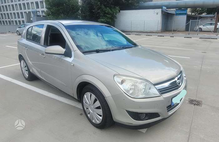 Opel Astra, 1.6 l., Хэтчбек