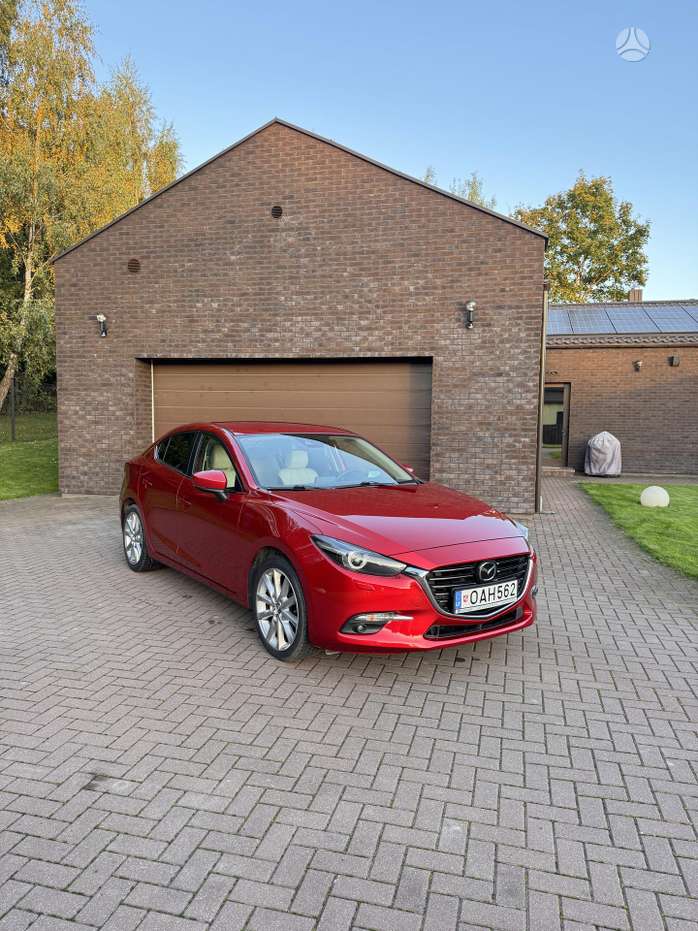 Mazda 3, 2.0 l., Седан