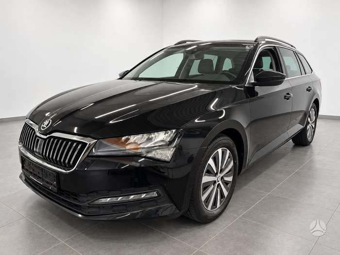 Skoda Superb, universalas