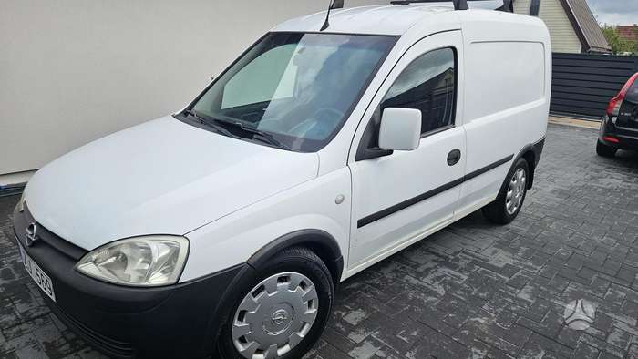 Opel Combo, 1.3 l., mpv / minivan