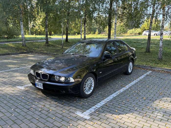 BMW 530, 3.0 l., Седан