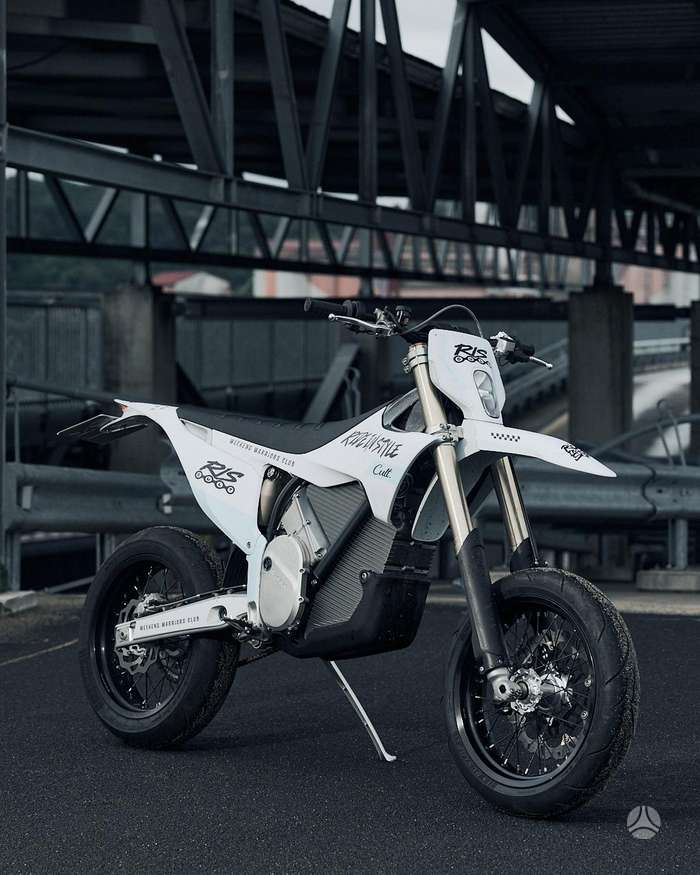 Stark Varg, supermoto