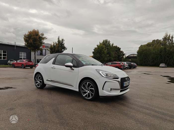 Citroen DS3, 1.2 l., Хэтчбек