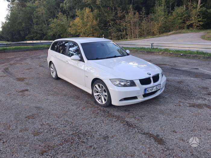 BMW 320, 2.0 l., wagon