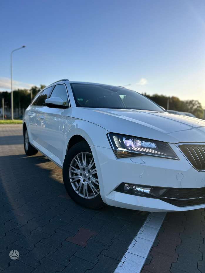 Skoda Superb, 2.0 l., wagon