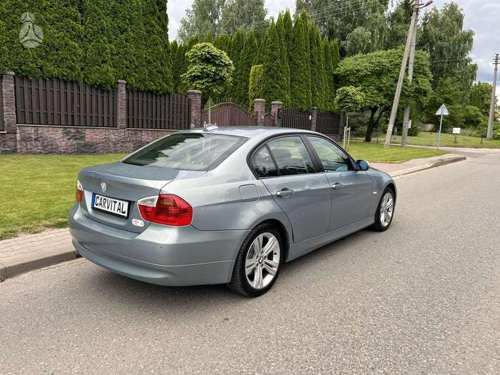 BMW 320, 2.0 l., Седан
