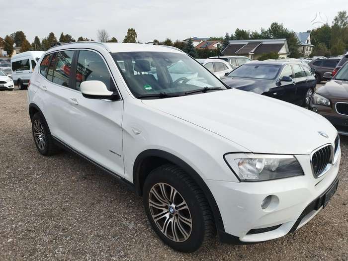 BMW X3, 2.0 l., off-road / crossover