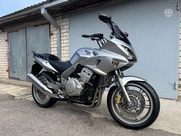 Honda CBF 1000cc, street / classic