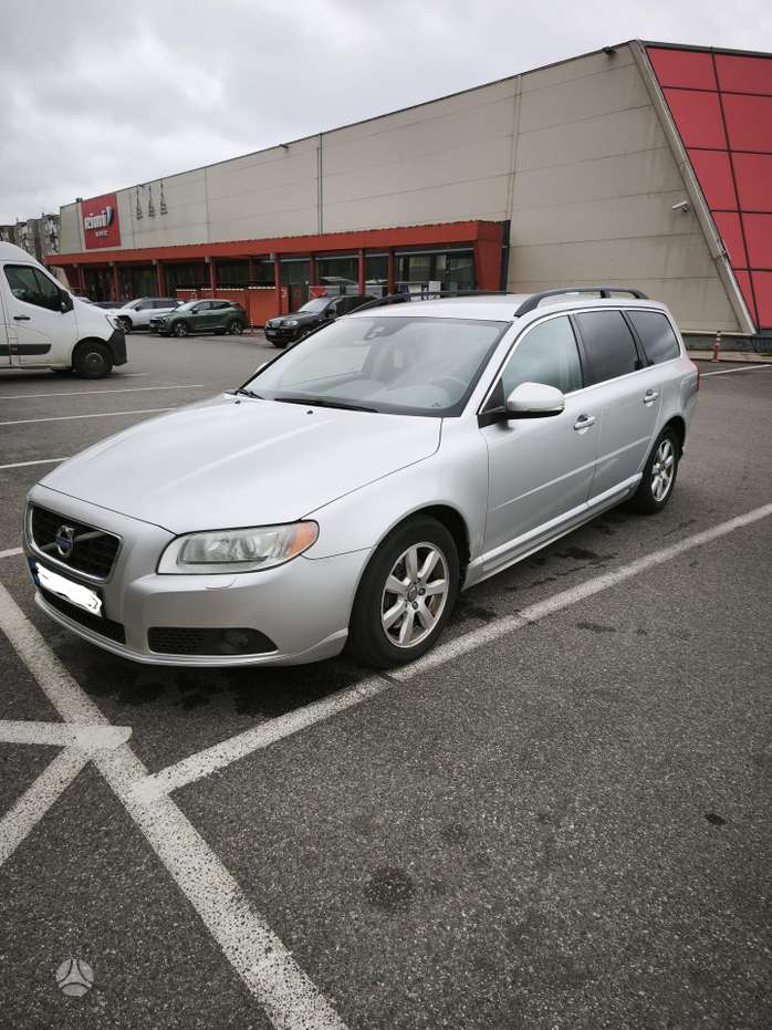 Volvo V70, 2.4 l., wagon