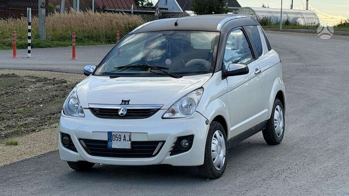 Aixam Crossline, 0.6 l., Минивэн