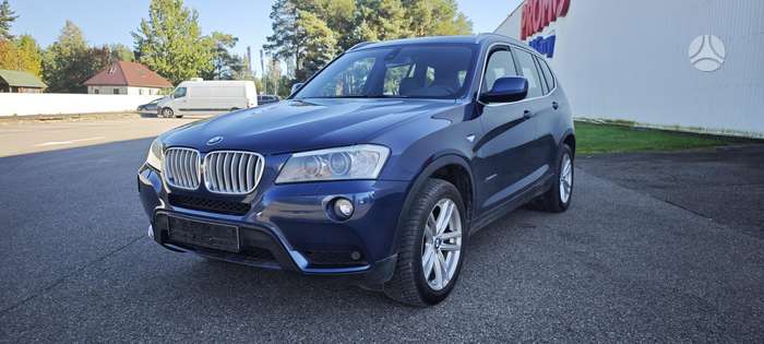 BMW X3, 3.0 l., off-road / crossover