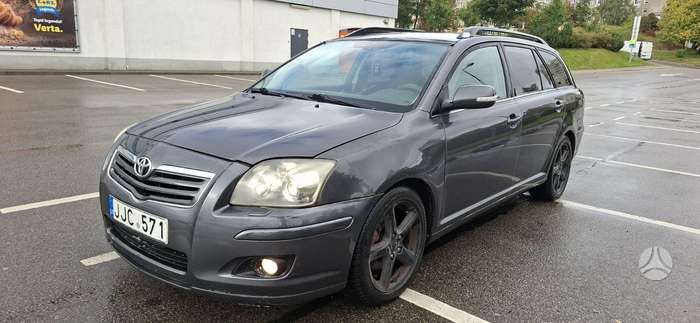 Toyota Avensis, 2.2 l., Универсал
