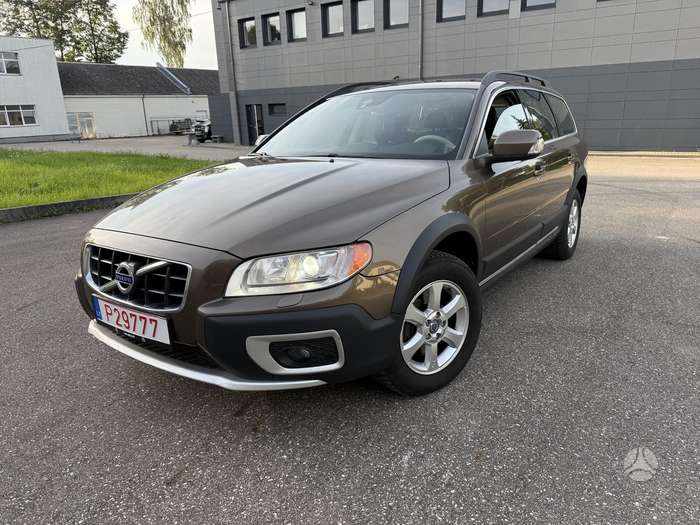 Volvo XC70, 2.0 l., wagon