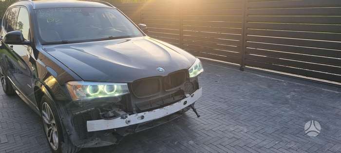 BMW X3, 2.0 l., off-road / crossover