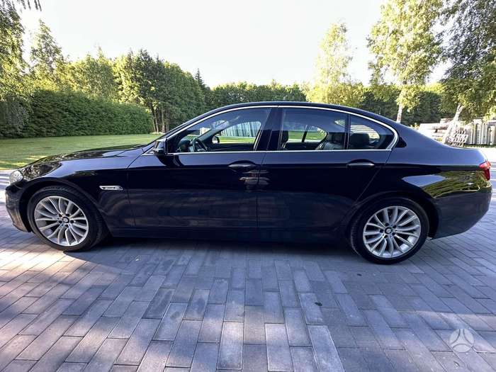 BMW 525, 2.0 l., Седан