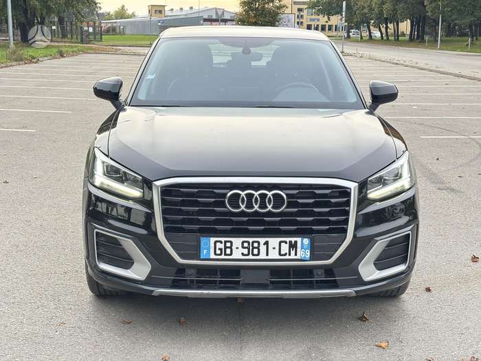 Audi Q2, 1.6 l., Хэтчбек
