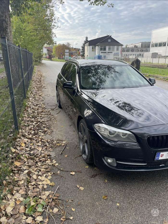 BMW 525, 3.0 l., universalas
