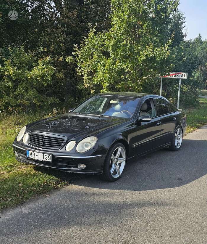 Mercedes-Benz E270, 2.7 l., Седан