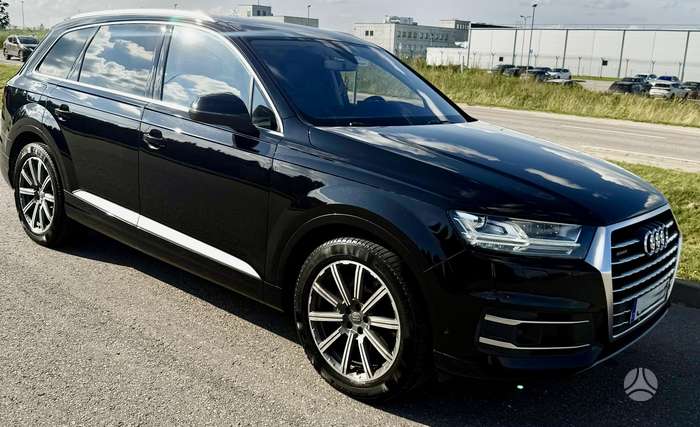 Audi Q7, 3.0 l., off-road / crossover
