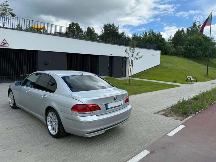BMW 730, 3.0 l., Седан