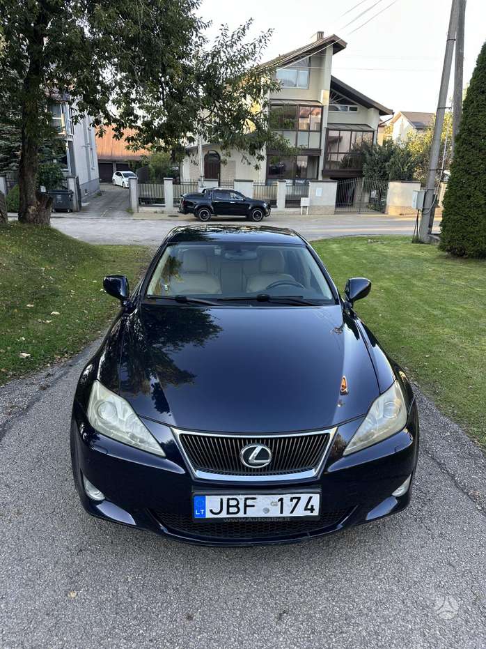 Lexus IS 250, 2.5 l., Седан