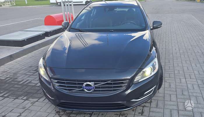 Volvo V60, 2.0 l., Хэтчбек