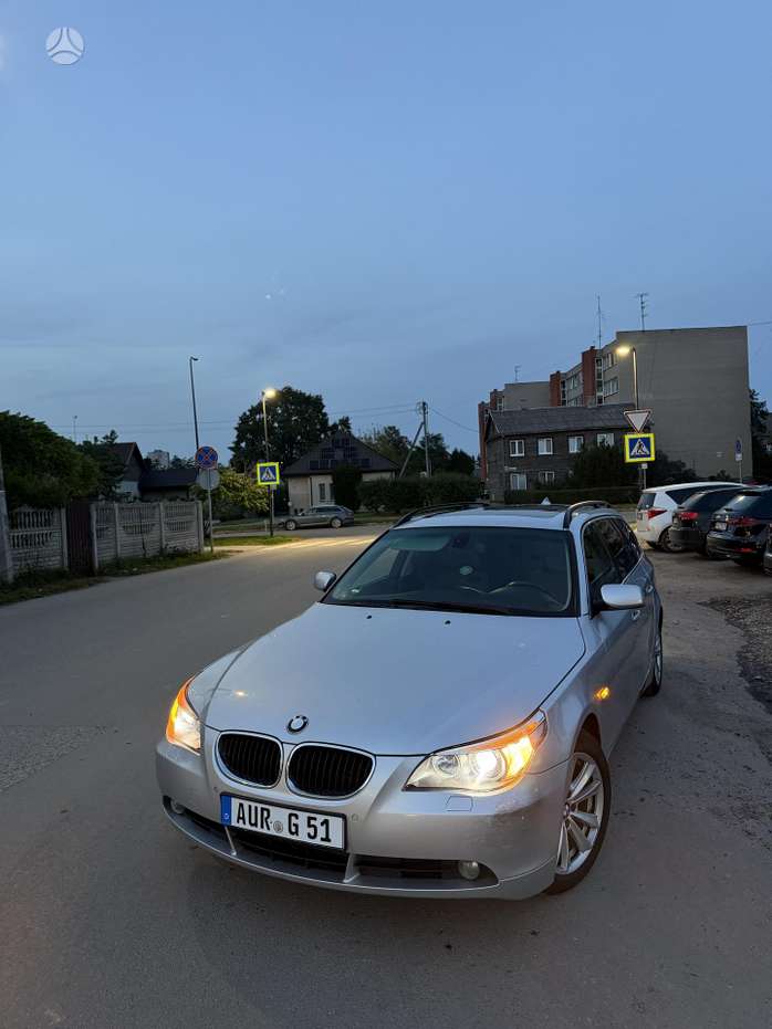 BMW 525, 2.5 l., wagon