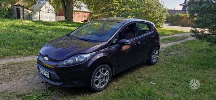 Ford Fiesta, 1.6 l., Минивэн