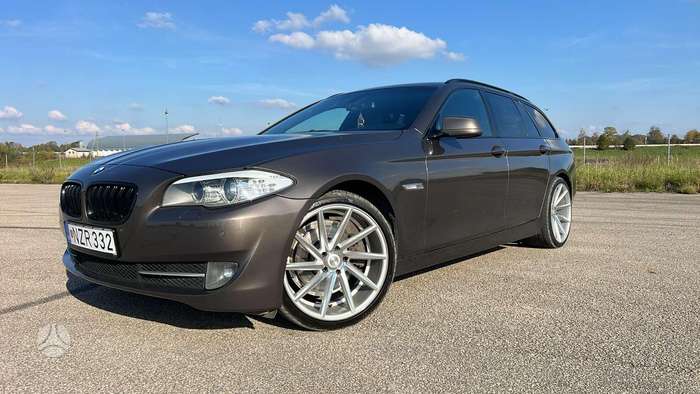 BMW 520, 2.0 l., universalas