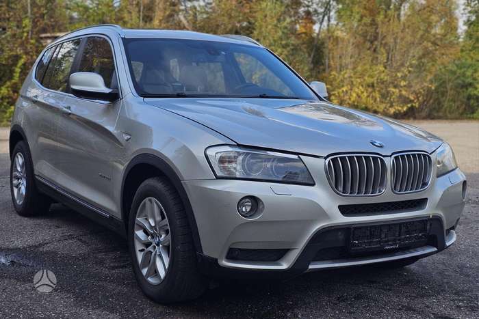 BMW X3, 2.0 l., off-road / crossover