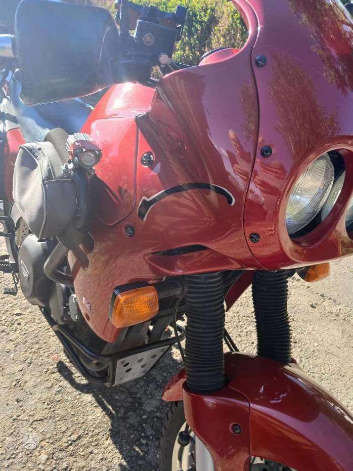 Triumph Tiger 850cc, enduro / adventure
