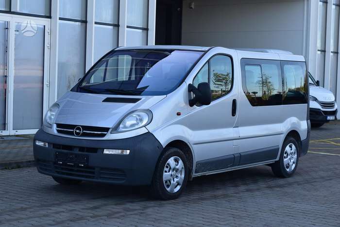 Opel Vivaro, 1.9 l., Минивэн