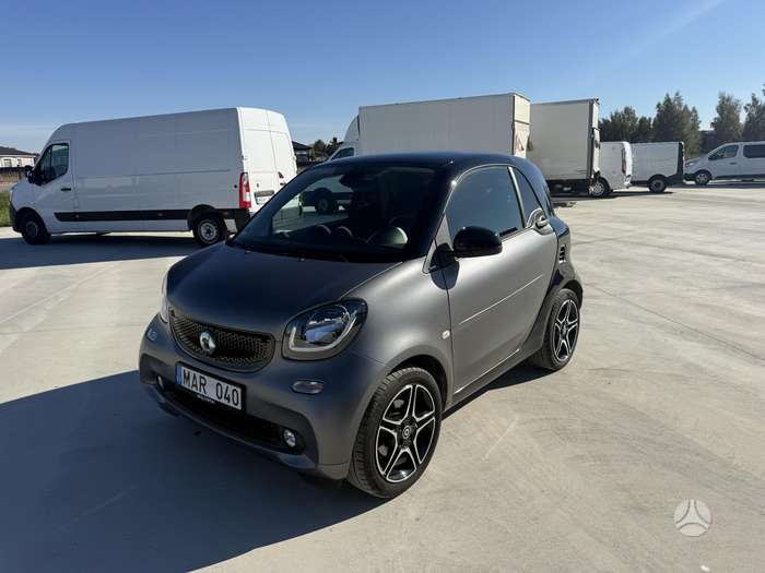 Smart Fortwo, 1.0 l., hatchback