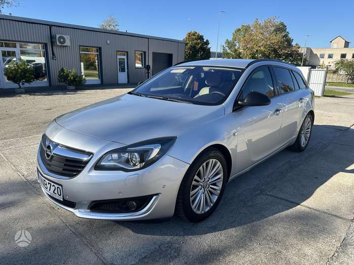Opel Insignia, 2.0 l., wagon