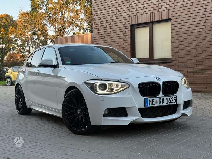 BMW 120, 2.0 l., Хэтчбек