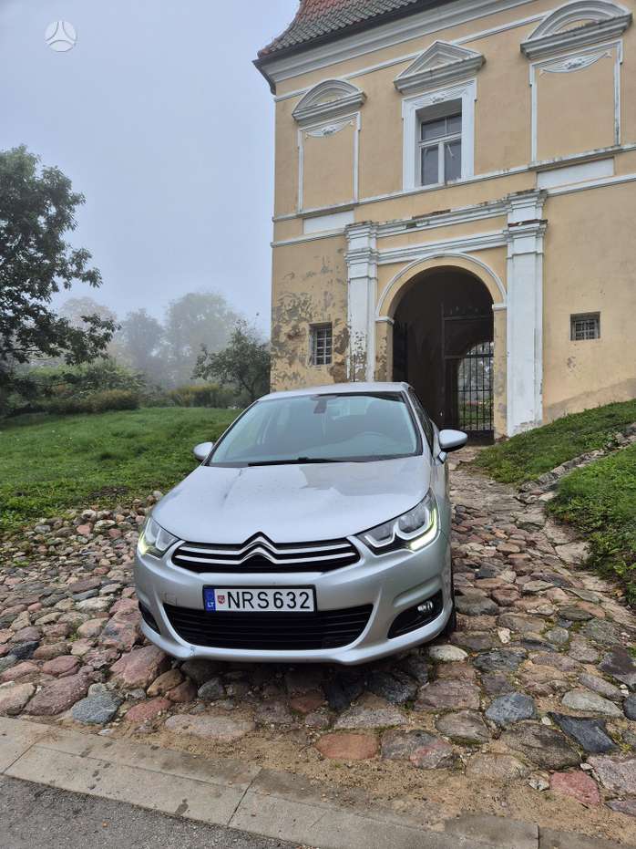 Citroen C4, 1.6 l., Хэтчбек